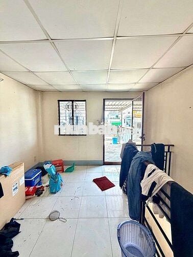 Nhà Đẹp 4 Tầng - Gần Hoà Bình Tô Hiệu 24m2 ( 3.2m x 8m ) Hướng Đông 