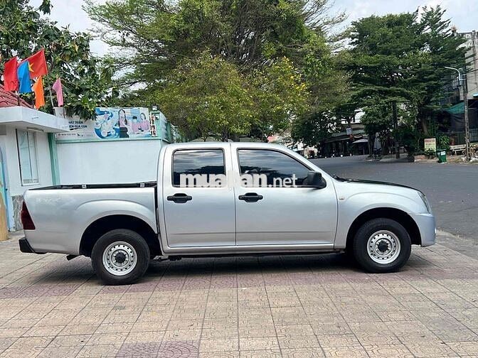Isuzu Dmax 2009 Bạc 195tr nhận gl