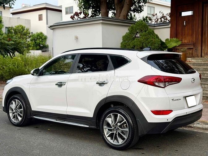 Hyundai Tucson 2018 2.0AT Trắng 80000 km
