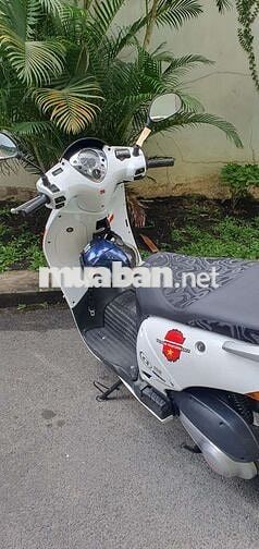 Honda Xe máy màu Trắng