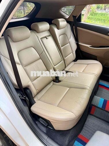 Hyundai Tucson 2018 2.0AT Trắng 80000 km