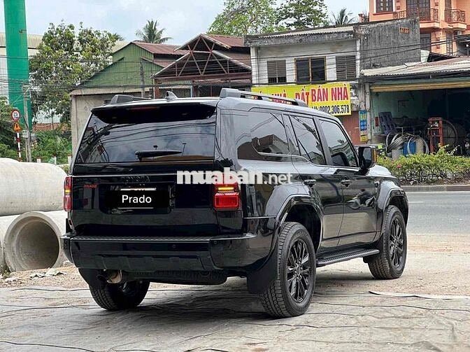 Toyota Prado LC250 2025 2.4 L 3000 km Đen