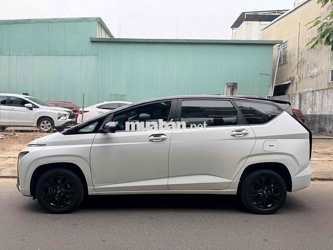 Hyundai Stargazer 2022 Trắng