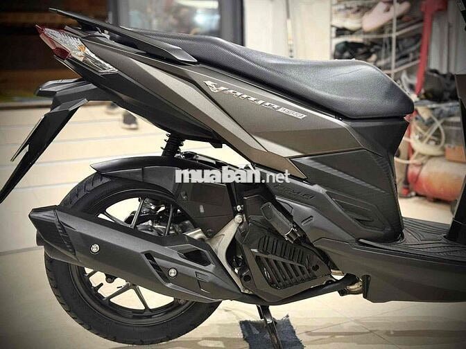 Honda Vario 150 2018 Vàng Cát