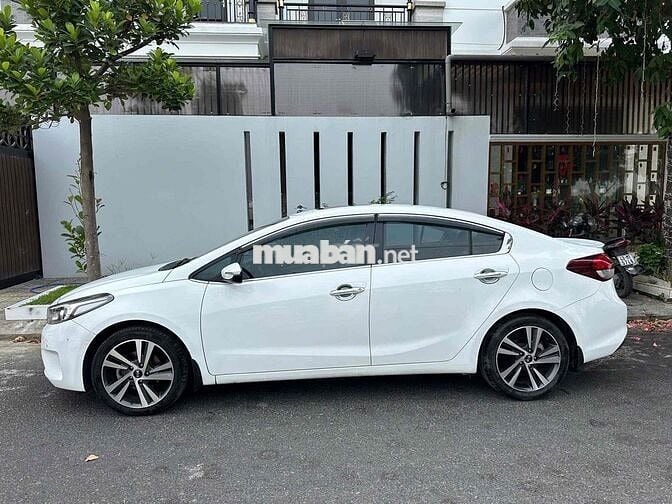 Kia Cerato 2018 1.6AT 80000 km Trắng