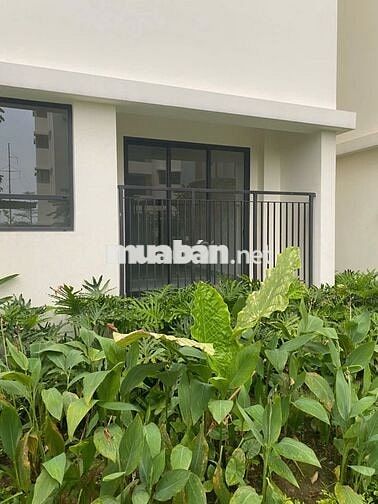 RỔ HÀNG VIP TẶNG 1 NĂM PHÍ QUẢN LÝ-1 CHỈ VÀNG-1 VOUCHER TIỀN 2 TỶ 9 