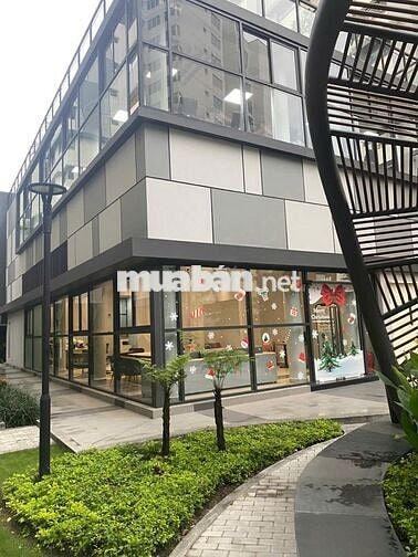 RỔ HÀNG VIP TẶNG 1 NĂM PHÍ QUẢN LÝ-1 CHỈ VÀNG-1 VOUCHER TIỀN 2 TỶ 9 