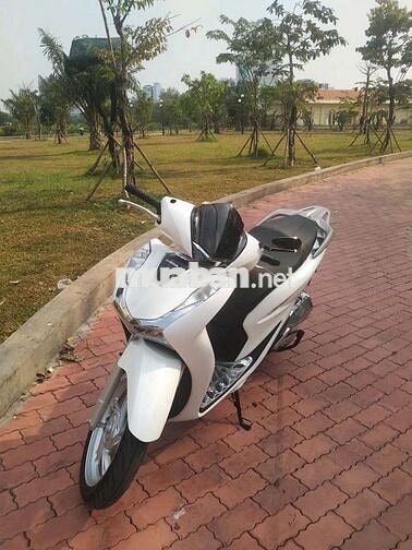 Honda SH màu Trắng