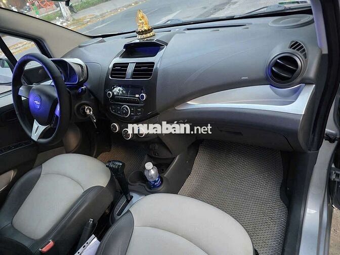 Chevrolet Spark LTZ Bạc