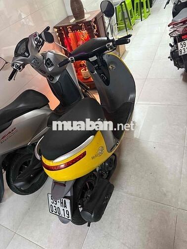 Xe máy Minion 50cc Vàng, xám