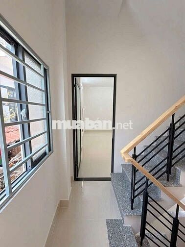Nhà 1 Trệt 2 Lầu 4PN Hẻm Nguyễn Thị Thập Gần Lottle Q.7