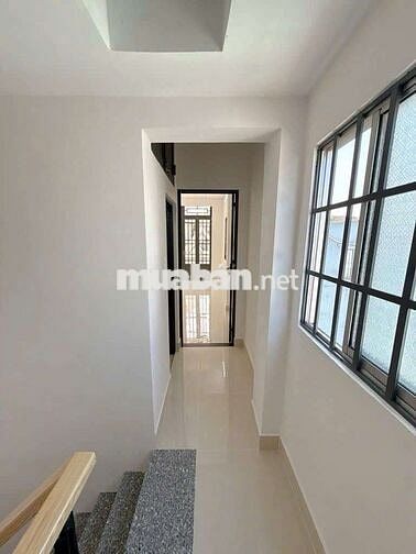 Nhà 1 Trệt 2 Lầu 4PN Hẻm Nguyễn Thị Thập Gần Lottle Q.7