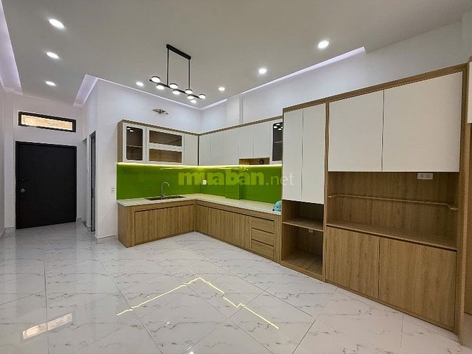 MẶT TIỀN KINH DOANH BÌNH TÂN, GẦN CV PHÚ LÂM 75M2 (4x19), CÓ LỀN 2M