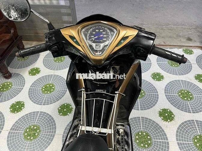 Honda Air Blade FI 2012 Đen vàng