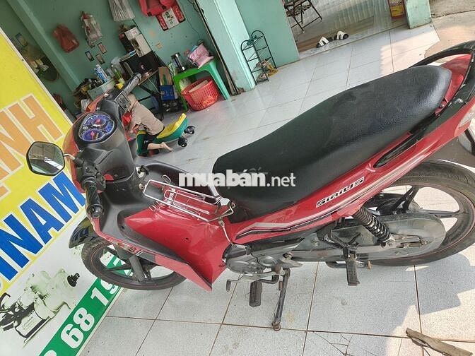 Yamaha Sirius Đỏ Thể thao