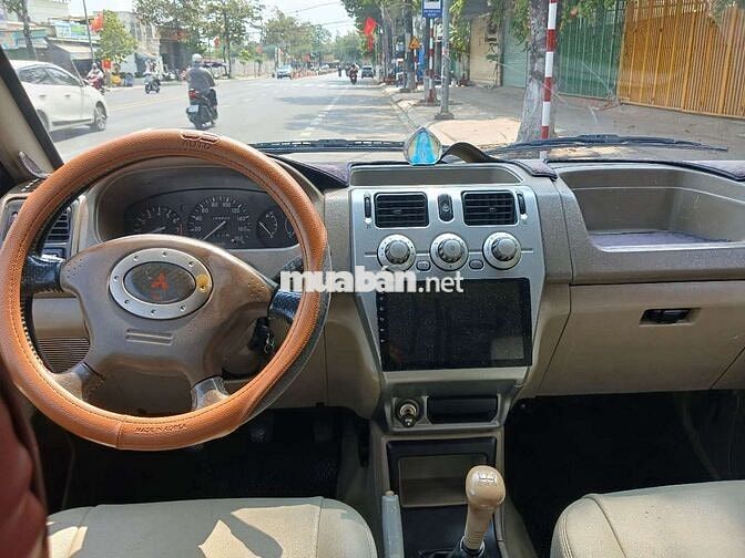 Mitsubishi Jolie 2004 Vàng cát