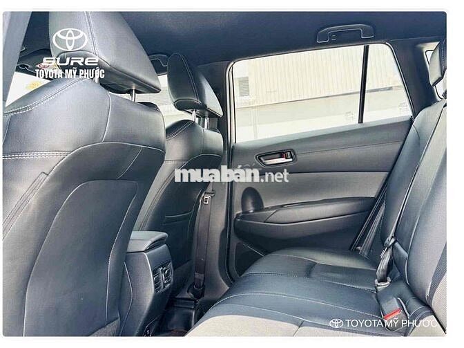 Toyota Corolla Cross 2022 Bạc 40.000km