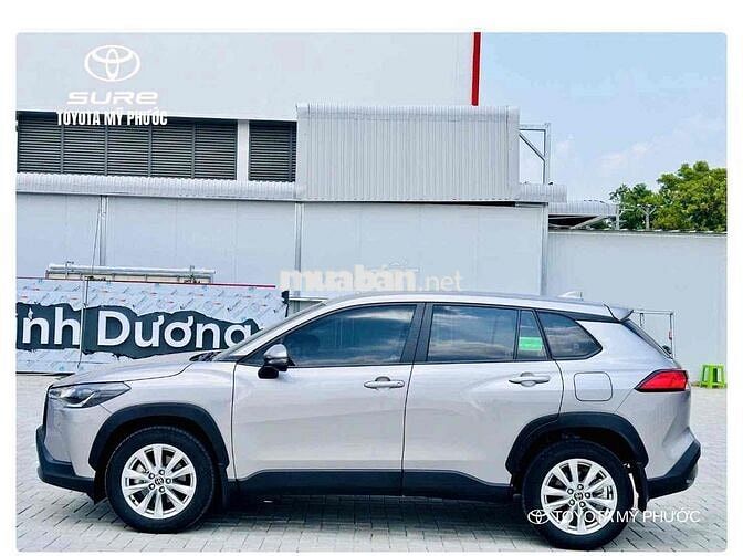 Toyota Corolla Cross 2022 Bạc 40.000km