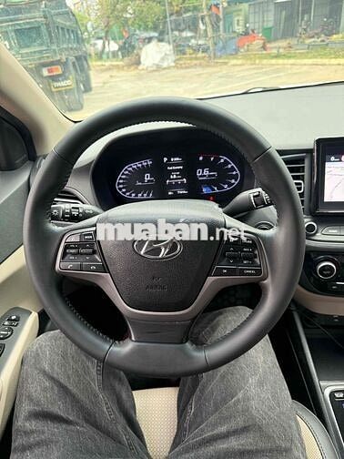 Hyundai Accent 2023 Bản Đặc Biệt 70.000km Trắng