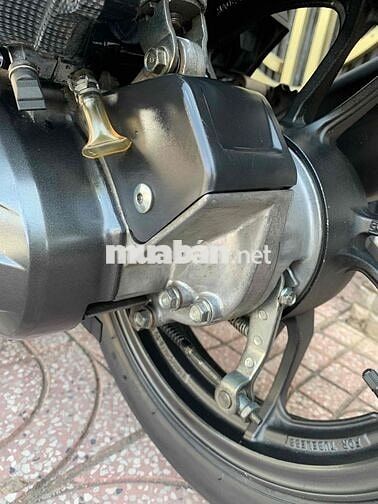 Honda Vario 150 2018 Trắng Cam 18000 km