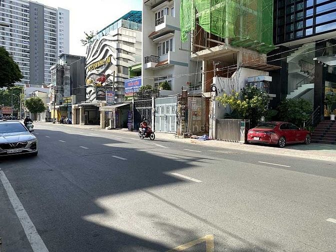 HXH 6m! 88m2! Bán nhà 3 tầng khu VIP Đào Duy Anh, P9. Sát sân bay.