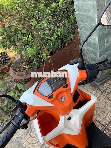 Honda Vario 150 2018 Trắng Cam 18000 km