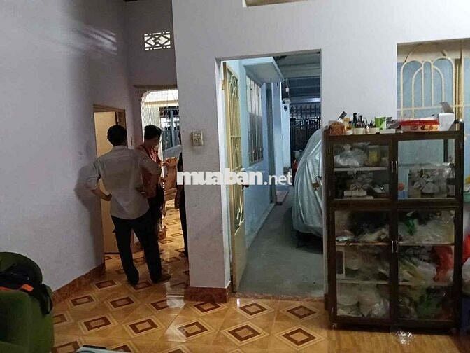 cho thuê nhà 150m2 ngang 8m đường ô tô hiệp bình thủ đức