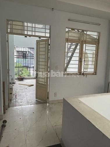 Nhà 4m x 18.5m trệt, 2 lầu đường Phan Huy Thực, phường Tân Kiểng, Q7