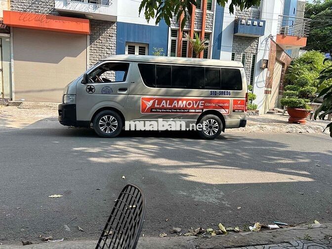 Toyota Hiace 2008 máy dầu 3ng 900kg