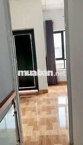 Bù lỗ NH, bán gấp căn Oasic city sát trường Quốc tế, chỉ 1ty990