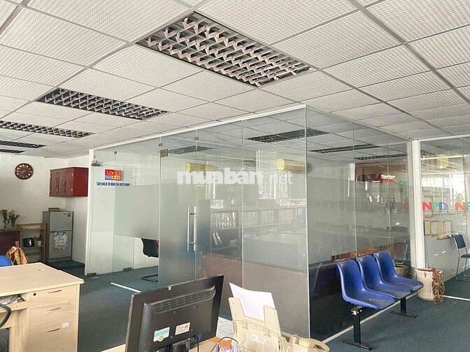 Cho thuê sàn VP 104m² Q1 – sàn trống suốt-  điện biên phủ