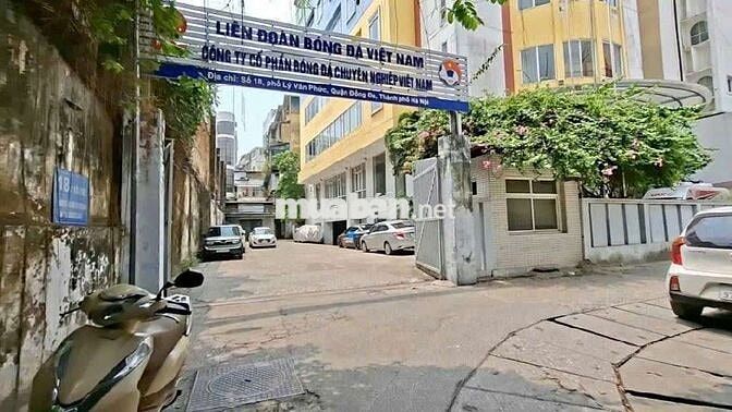 6 tỷ - căn tập thể Nguyễn Thái Học,110m,4 ngủ,  gần TTTM Hanoi center