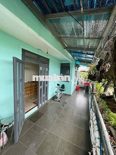 Bán NR đẹp xuất sắc tại 3/6m ấp Tiền Lân, 11 tỷ, 130m2