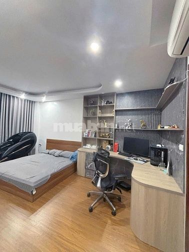 Bán nhà Ngã Tư Sở 50m2 mặt tiền 5.1m 6 tầng thang máy full nt lô góc