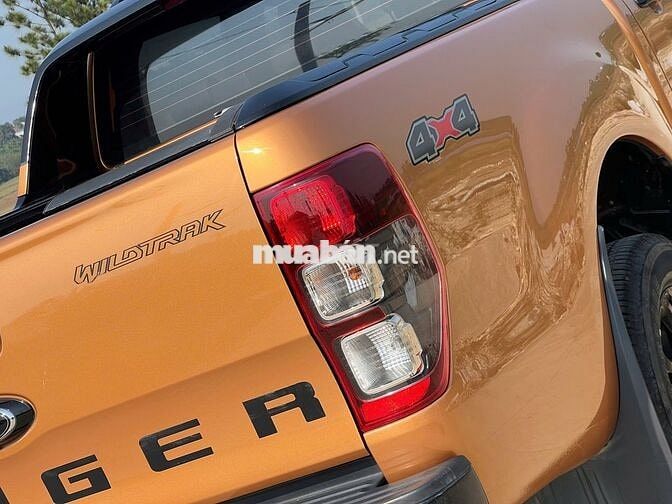 Ford Ranger Wildtrak 2021 Vàng đồng