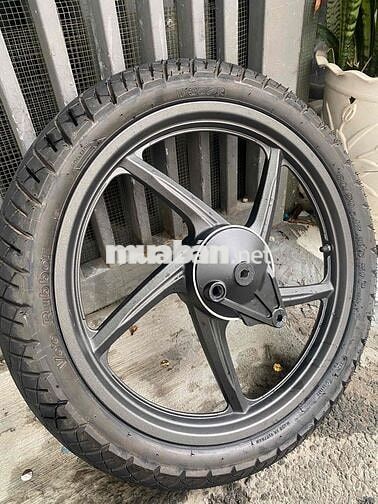VÀNH XE FUTURE HONDA 2024 ĐEN