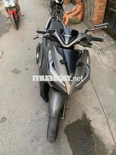 Honda Vario màu Xám
