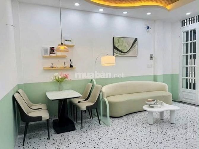 6,2 Tỷ TL ngay chủ Nhà xây mới SHR hoàn công đủ P1Q8 