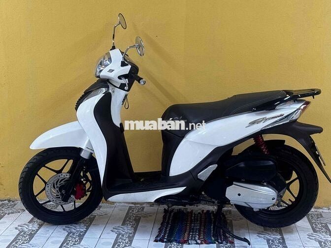 Honda SH Mode Trắng đen
