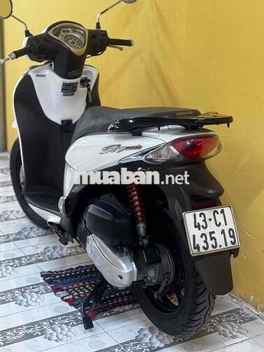Honda SH Mode Trắng đen