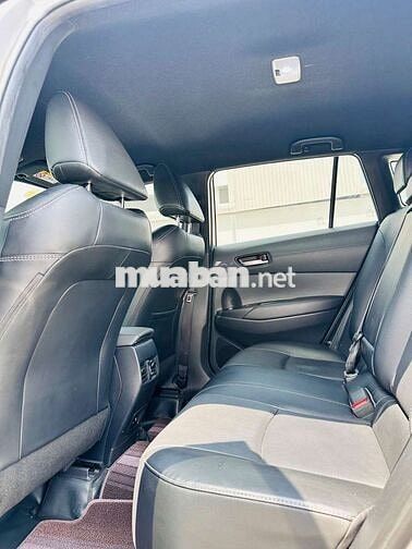 Toyota Corolla Cross 2022 1.8G 40.000km Bạc
