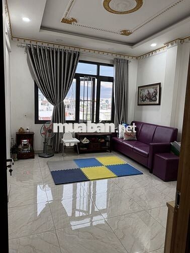Phòng trọ Nguyễn xí 16m sạch thoáng