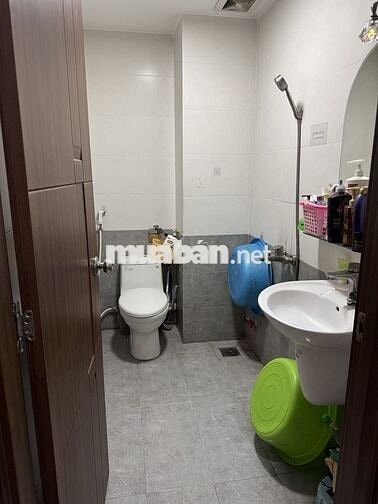 Phòng trọ Nguyễn xí 16m sạch thoáng