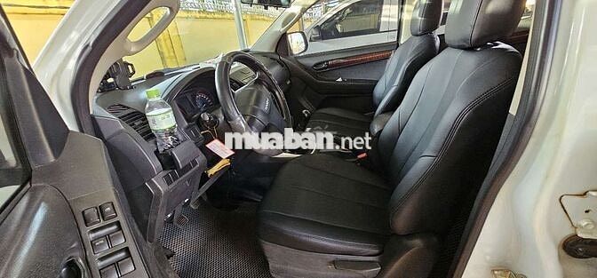 Isuzu MUX 2017 Trắng