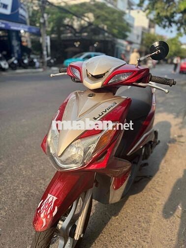 Yamaha Luvias Đỏ