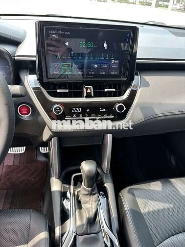 Toyota Corolla Cross 2022 1.8G 40.000km Bạc