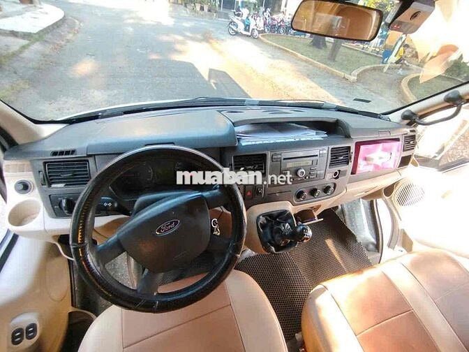 Ford Transit 2014 Bạc 16 chỗ