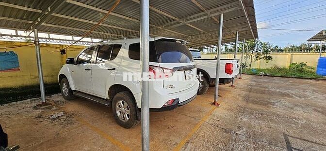 Isuzu MUX 2017 Trắng
