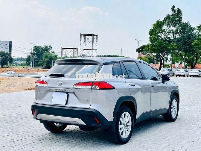 Toyota Corolla Cross 2022 1.8G 40.000km Bạc