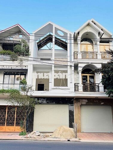 CHO THUÊ NHÀ - NHÀ ĐANG XÂY MỚI 100%  - MẶT TIỀN KHU ĐẤU GIÁ THÀNH PHỐ
